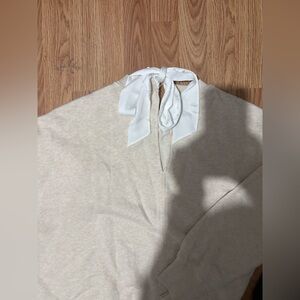 Women’s AE Cream Sweatshirt with Bow Detail